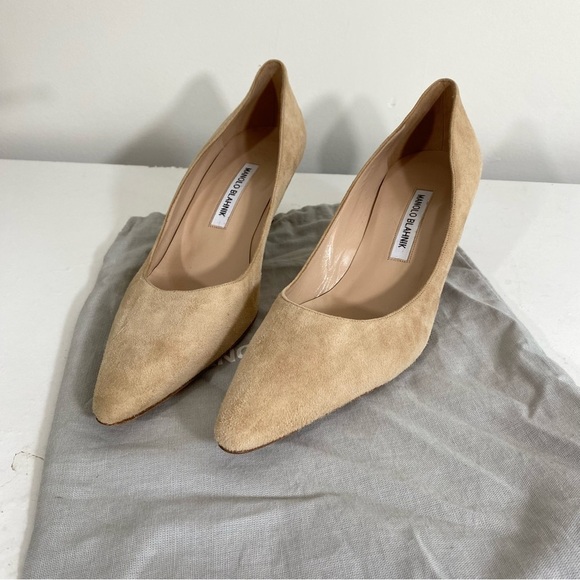 Manolo Blahnik Srila Suede Low-Heel Pump Nude Beige Tan Kitten Heel 40 - Picture 4 of 8